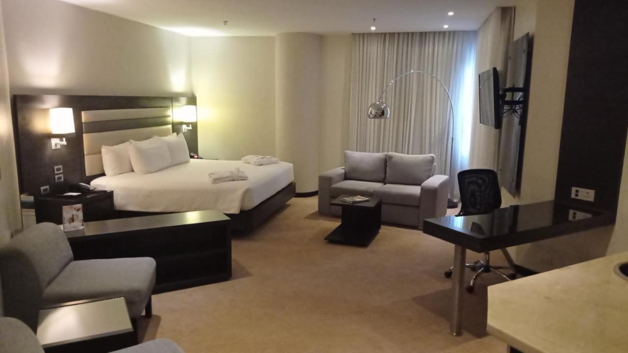 Rosa Bela Hotel&Convention Center Puerto Ordaz Esterno foto