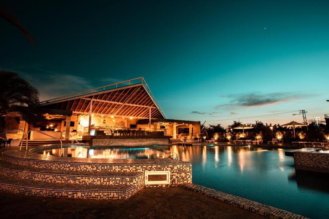 Rosa Bela Hotel&Convention Center Puerto Ordaz Esterno foto