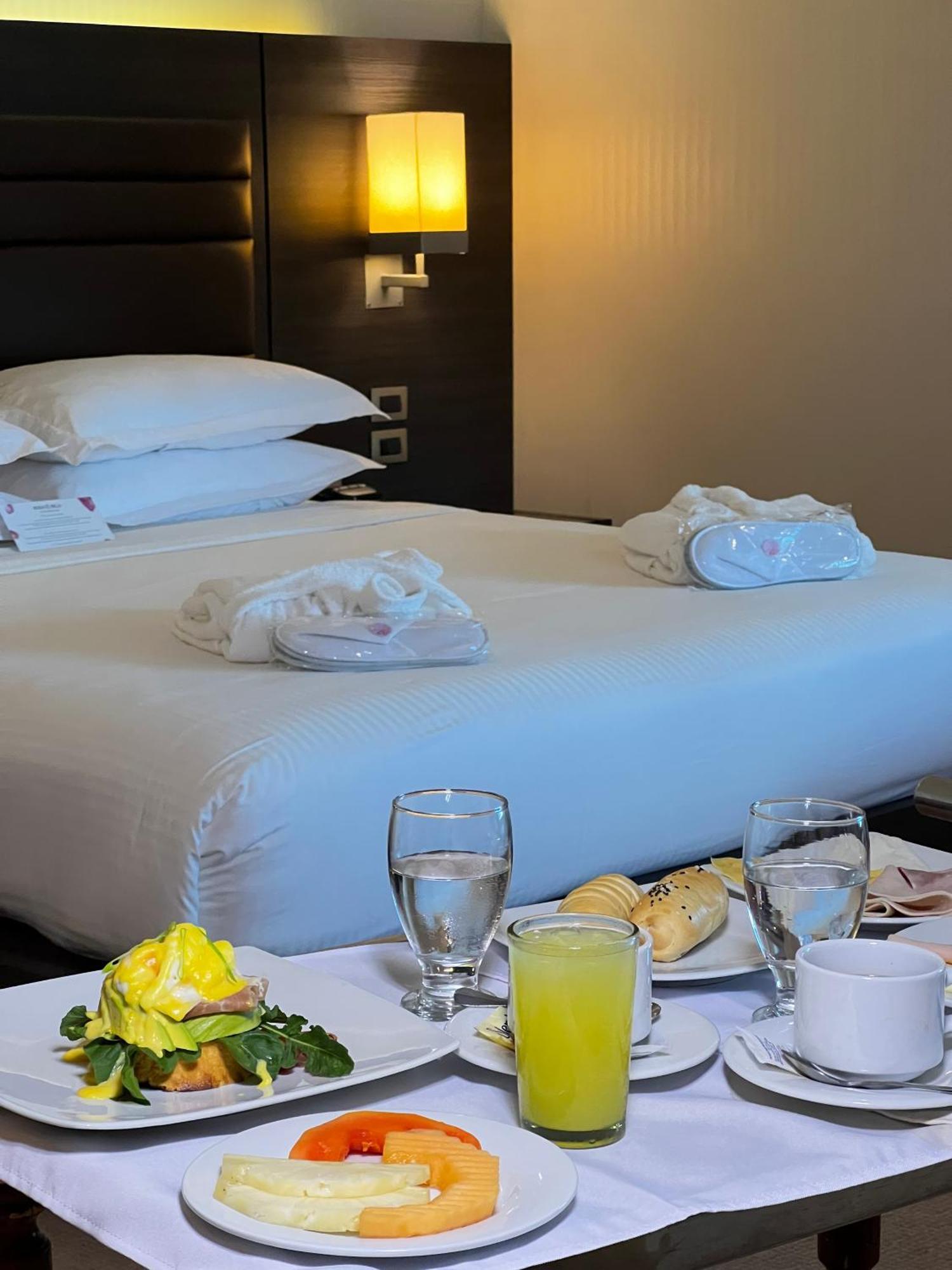 Rosa Bela Hotel&Convention Center Puerto Ordaz Esterno foto